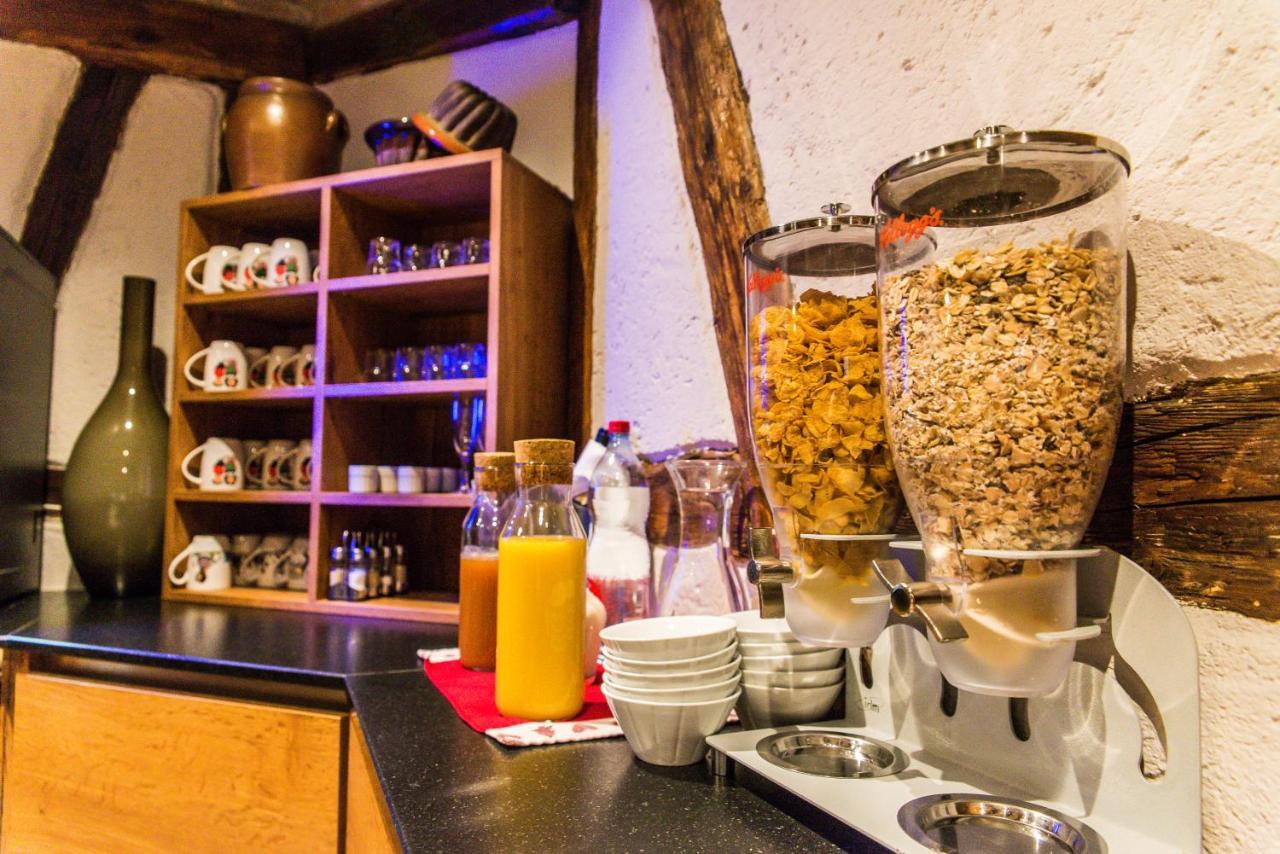 Hotel Au Lion Ribeauvillé Zewnętrze zdjęcie