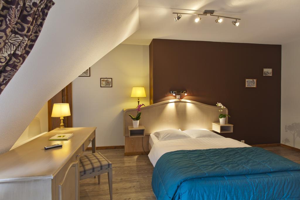 Hotel Au Lion Ribeauvillé Zewnętrze zdjęcie